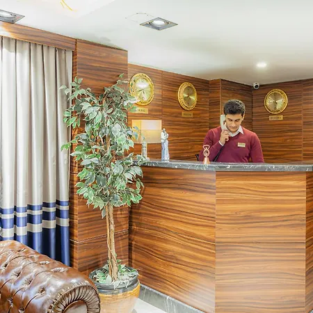 Aparthotel La Palace Sisli 3*