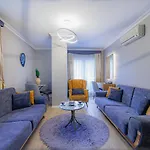 La Palace Sisli 3*