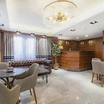 La Palace Sisli 3*